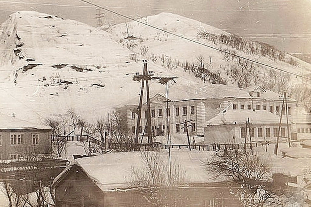 Село горнозаводск сахалинская область. Невельск город на Сахалине. Остров Сахалин Горнозаводск.